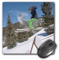 3dRose LLC 8 x 8 x 0.25 Inches Mouse Pad, Man Skiing, Lee Klopfer (mp_92865_1)