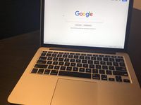 Apple MacBook Pro MF840LL/A 13.3-Inch Laptop with Retina Display (256 GB SSD, 2.7 GHz dual-core Intel Core i5 processor, 8 GB RAM), Silver (Renewed)