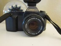 Canon T50 SLR Camera 35mm Kit with Canon FD 50MM 1:1.8 lens