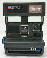 Polaroid 640SE Autofocus Instant Land Camera