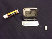 Rare PC Computer Keyboard and Mouse Clock Decor + 1 Battery