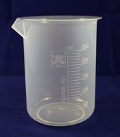 Beaker, Polypropylene 250 ml (12 beakers per Package)