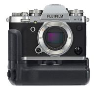 Fujifilm X-T3 Mirrorless Digital Camera - Silver + Fujifilm VG-XT3 Vertical Grip