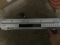 Sony SLV-D271P Combo DVD and VCR