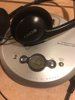 Sony D-NF400 Psyc ATRAC Portable CD Player with Digital Tuner (AM / FM / TV / Weather)