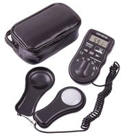 REED Instruments R8150 Pocket Light Meter, 50,000 Lux / 5,000 Foot Candles (Fc)