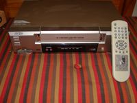 Sanyo VWM-700 VCR 4-Head Hi-Fi Stereo Video Cassette Recorder