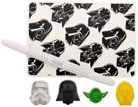 W&P WPSW-BAKE-SET Limited Star Wars Collection 6-Piece Baking Set, Includes Storm Trooper, Darth Vader, Yoda, & C-3PO Cookie Cutters, Darth Vader Baking Mat, Rolling Pin