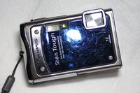Olympus Stylus Tough 8000 12MP 2.7 LCD Digital Camera (Blue)