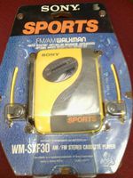Sony SPORTS Walkman Portable Cassette Auto Reverse Tape Player AM/FM Radio WM-SXF30