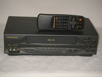 MAGNAVOX 4 Head Hi- Fi Stereo VCR Model VR601BMG23 with Remote Control, PERFECT!