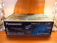 Panasonic DMR E30 - DVD recorder - silver