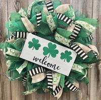 Rustic St. Patrick's Day Wreath Irish Shamrock Decor Welcome Door Hanger Wall Decor Burlap Bowtique