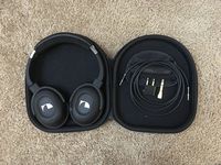 Nakamichi NC40 Noise-Cancelling Headphones