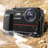 Panasonic DC-TS7K Lumix TS7 Waterproof Tough Camera, 20.4 Megapixels, 4.6X Zoom Lens, USA, with 3" LCD, Black
